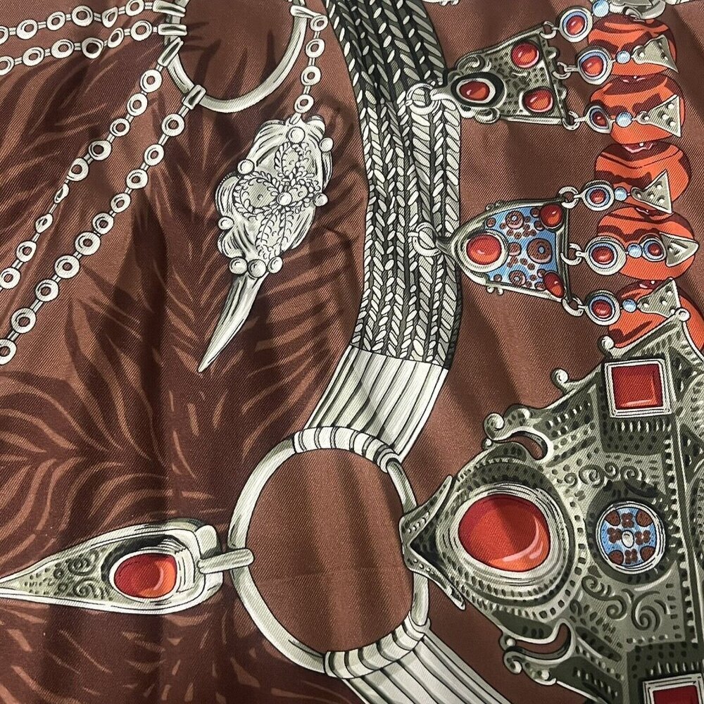Hermès Carré 90 Terres Precieuses Silk Scarf Brown Hand Rolled France - Picture 13 of 15